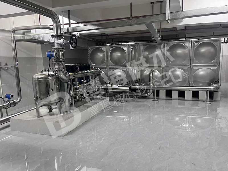 1725591891102784.jpg 二次供水設(shè)備價(jià)格.jpg