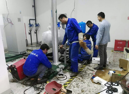 小區(qū)完成二次供水改造后 居民用水得到保障