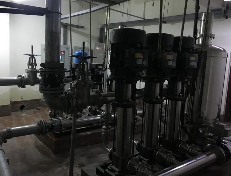 管道式超靜音全自動供水設(shè)備 管中泵變頻運行實現(xiàn)靜音