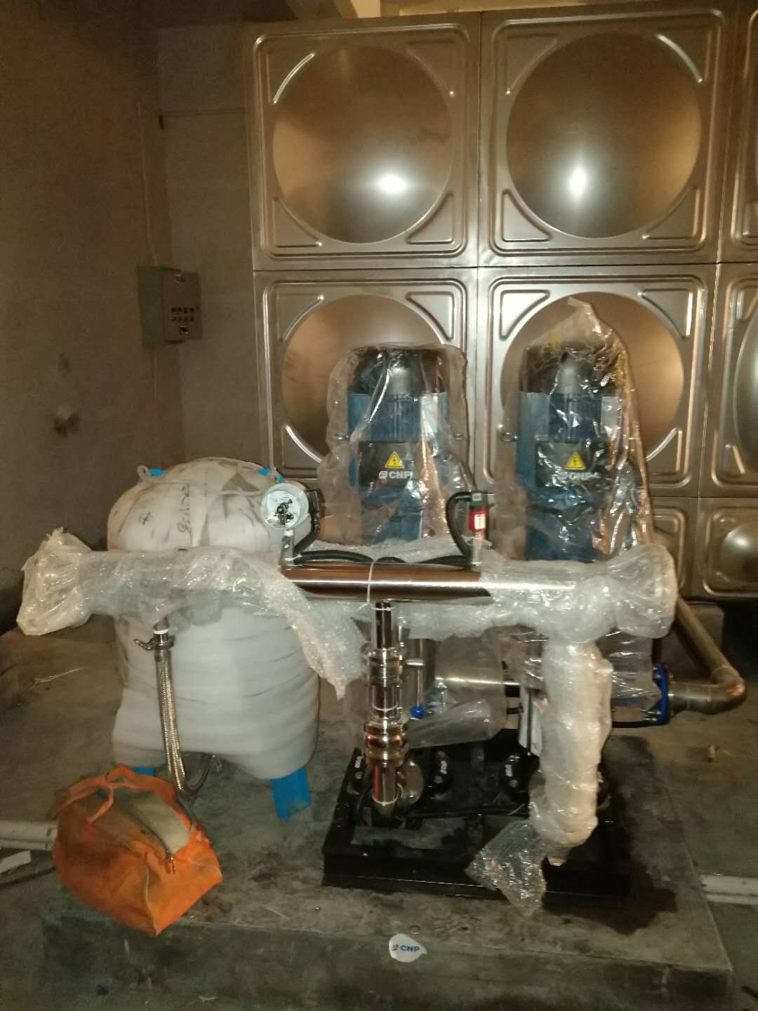 簡述高層建筑供水系統(tǒng)組成部分