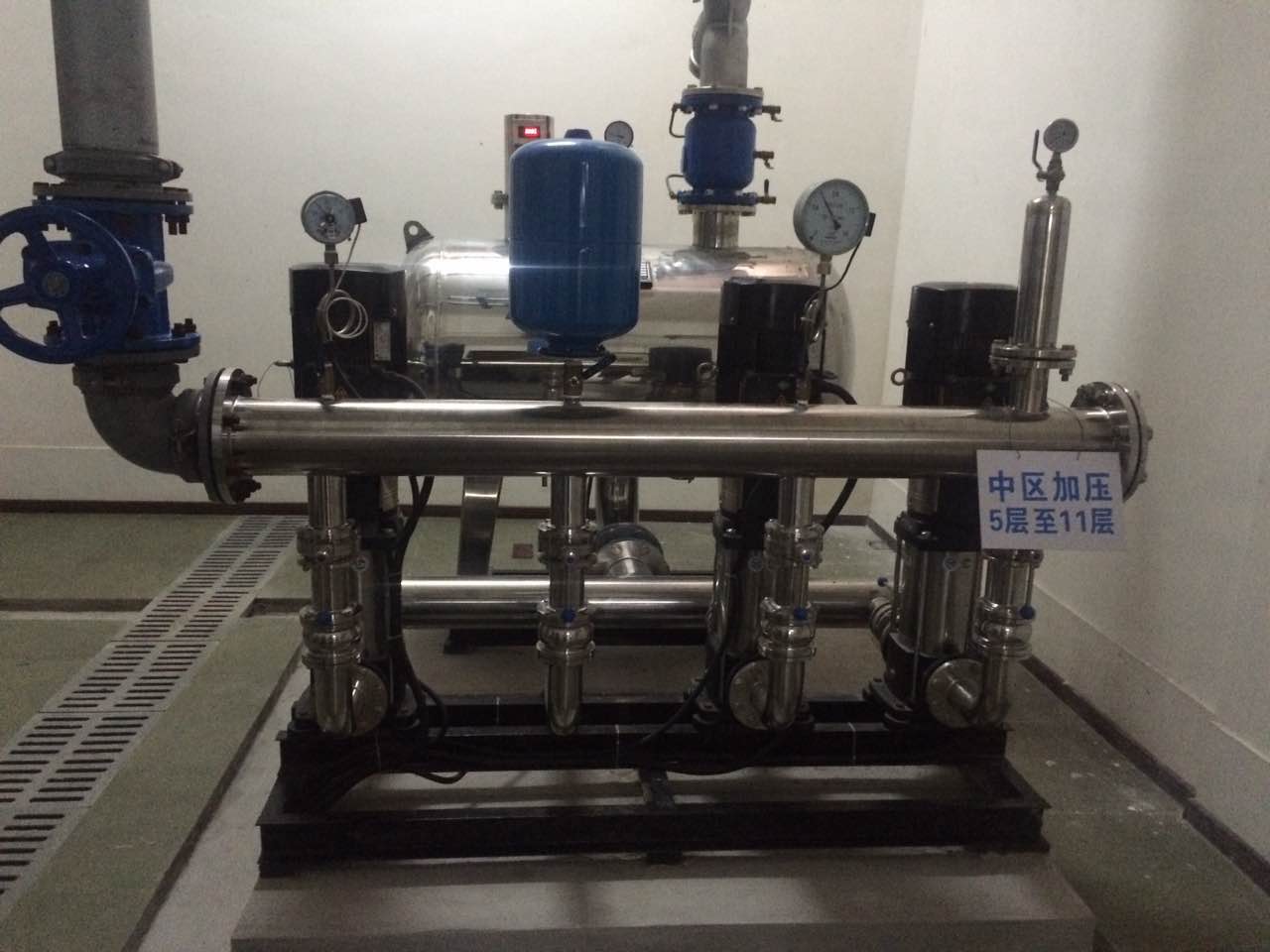 自動供水設備在高層建筑中的性能優勢 自動供水設備在高層建筑中的性能優勢