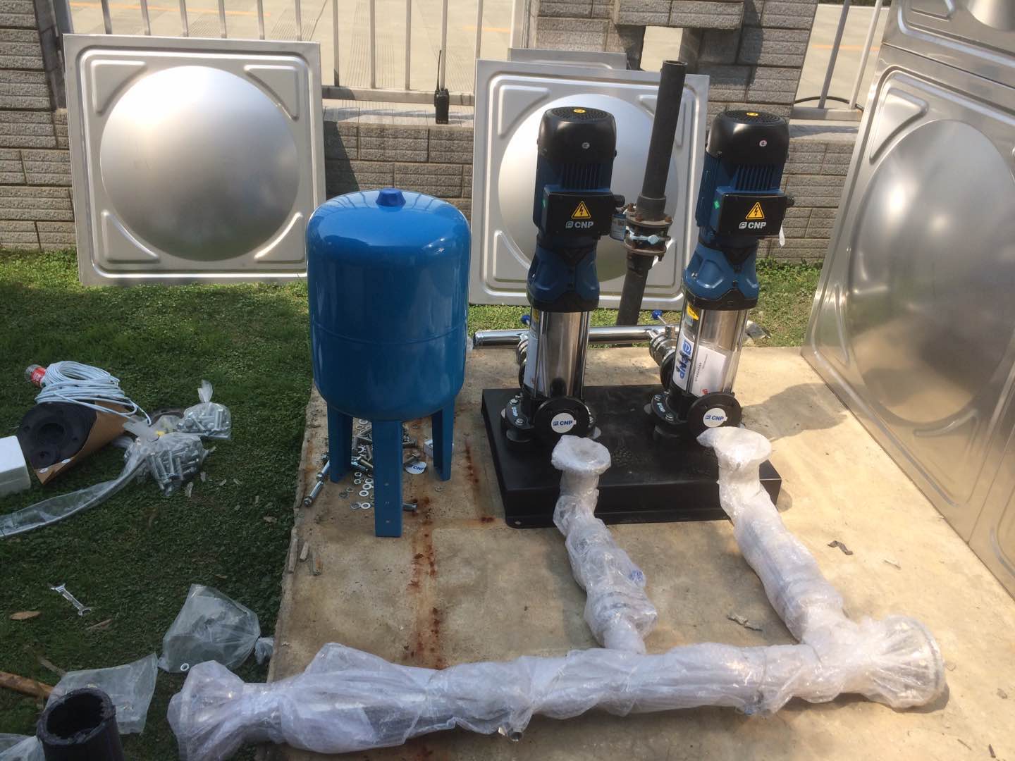 工廠供水增壓設(shè)備在選擇時(shí)應(yīng)考慮哪些特殊情況